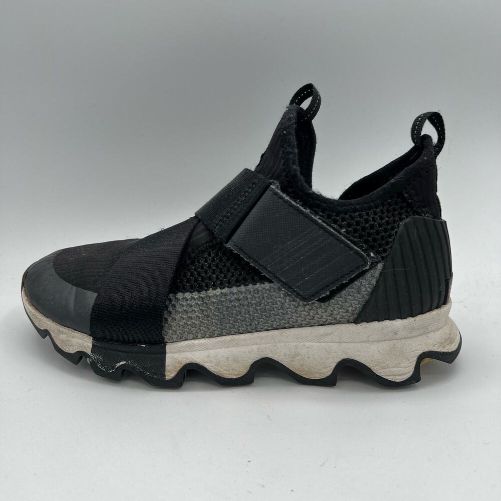 Sorel Kinetic Alpine Black Sneakers Size 7